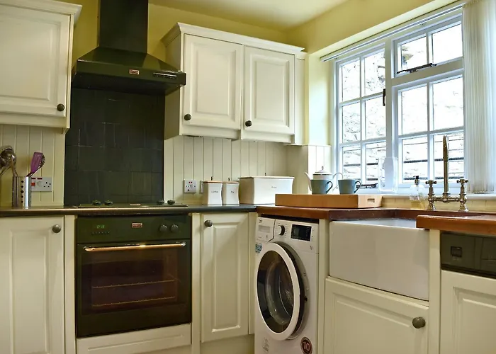 Holiday home 4 The Green Richmond (North Yorkshire)