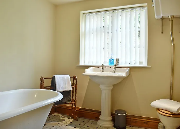 4 The Green Richmond (North Yorkshire)